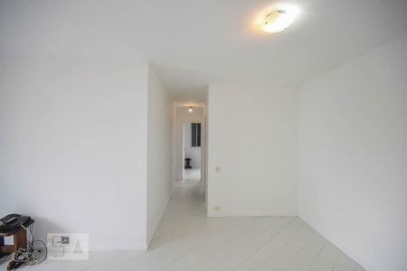 Sala de apartamento à venda com 3 quartos, 80m² em Vila Progredior, São Paulo