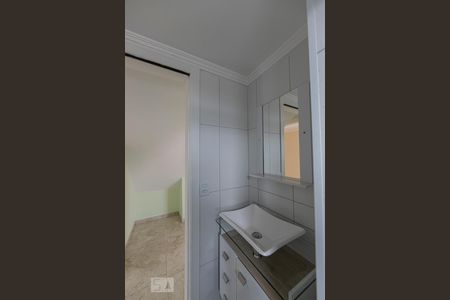 Banheiro Social de apartamento para alugar com 2 quartos, 85m² em Jardim Monte Carmelo, Guarulhos