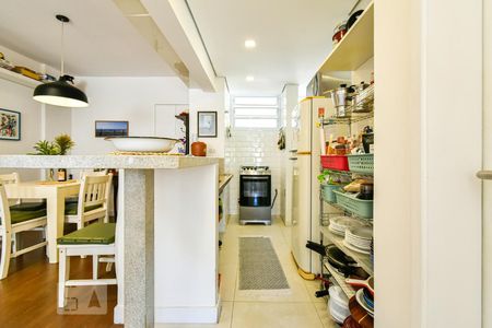 Cozinha de apartamento à venda com 1 quarto, 59m² em Vila Buarque, São Paulo