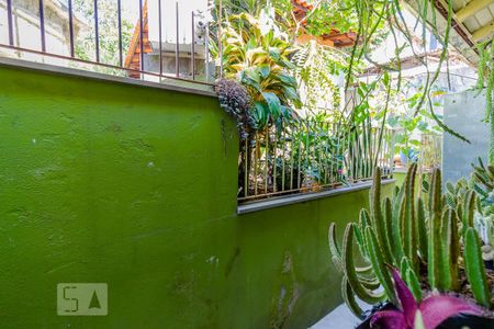 Vista de casa à venda com 3 quartos, 202m² em Cristal, Porto Alegre