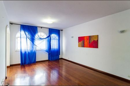 Sala de casa à venda com 3 quartos, 240m² em Jabaquara, São Paulo