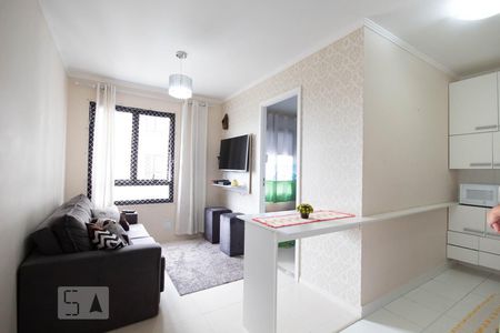 Sala de apartamento para alugar com 2 quartos, 38m² em Presidente Altino, Osasco