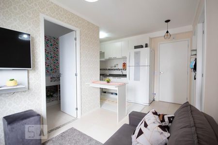 Sala de apartamento para alugar com 2 quartos, 38m² em Presidente Altino, Osasco