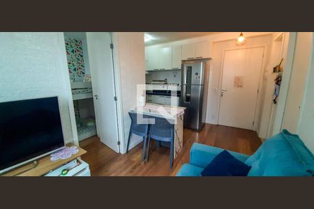 Sala de apartamento para alugar com 2 quartos, 38m² em Presidente Altino, Osasco