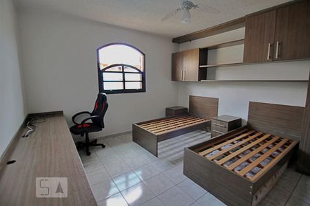 Quarto 1 de casa para alugar com 2 quartos, 130m² em Vila Assis Brasil, Mauá