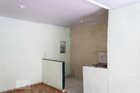 Sala de casa para alugar com 1 quarto, 50m² em Guaratiba, Rio de Janeiro