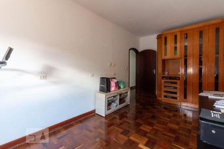 Quarto 1 de casa à venda com 3 quartos, 200m² em Parque Cruzeiro do Sul, São Paulo