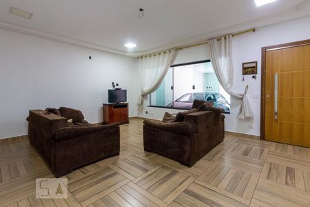 Sala de casa à venda com 3 quartos, 200m² em Parque Cruzeiro do Sul, São Paulo