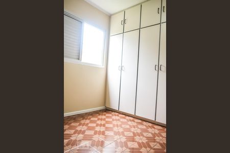 quarto  de apartamento à venda com 2 quartos, 60m² em Vila Guedes, São Paulo