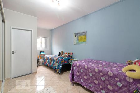 Quarto 1 suíte de casa à venda com 2 quartos, 100m² em Jardim Terezópolis, Guarulhos