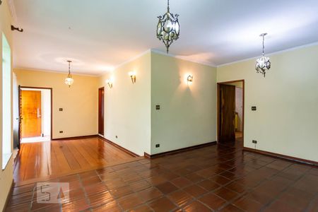 Sala de casa à venda com 3 quartos, 310m² em Vila Campesina, Osasco