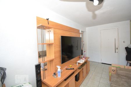 Sala de apartamento para alugar com 2 quartos, 50m² em Irajá, Rio de Janeiro