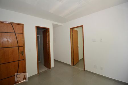 Sala de apartamento para alugar com 2 quartos, 57m² em Oswaldo Cruz, Rio de Janeiro