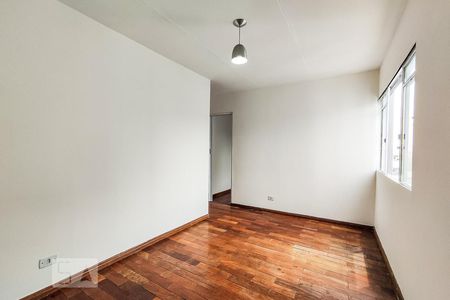 Sala de apartamento para alugar com 2 quartos, 45m² em Jardim Catanduva, São Paulo