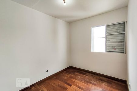 Quarto 1 de apartamento para alugar com 2 quartos, 45m² em Jardim Catanduva, São Paulo