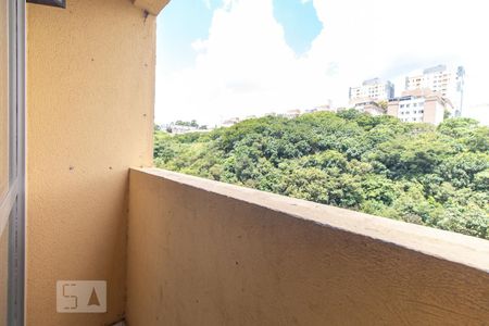 Varanda de apartamento para alugar com 3 quartos, 57m² em Jardim Santa Teresinha, São Paulo