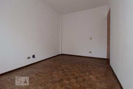 Quarto de apartamento para alugar com 1 quarto, 34m² em Rebouças, Curitiba