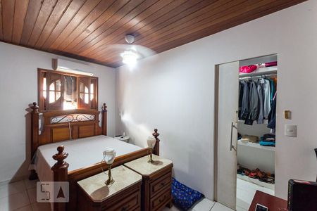 Suite  de casa à venda com 3 quartos, 150m² em Santa Rosa, Niterói
