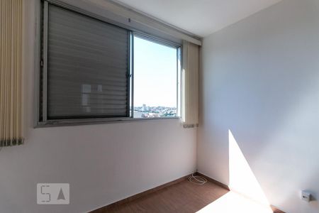 Quarto 2 de apartamento para alugar com 2 quartos, 61m² em Vila Santa Catarina, São Paulo