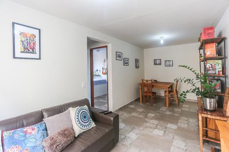 Sala de Estar de apartamento à venda com 2 quartos, 63m² em Vila Polopoli, São Paulo