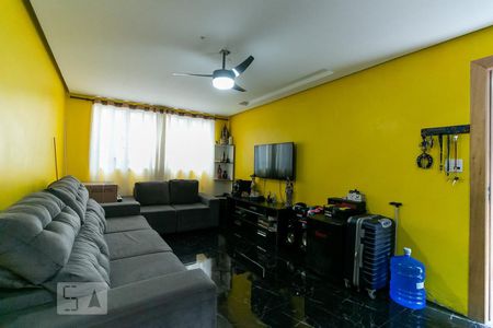 Sala de casa à venda com 3 quartos, 290m² em Vila Babilônia, São Paulo