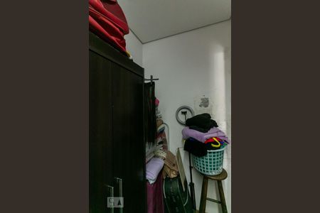 Closet de casa à venda com 3 quartos, 290m² em Vila Babilônia, São Paulo