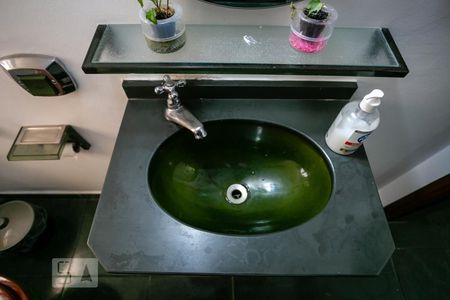 Lavabo de casa à venda com 3 quartos, 184m² em Jardim Paraíso, São Paulo