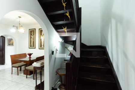 Escada de casa à venda com 3 quartos, 150m² em Indianópolis, São Paulo