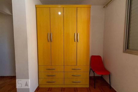Quarto 2 de apartamento para alugar com 2 quartos, 52m² em Santa Terezinha, São Bernardo do Campo