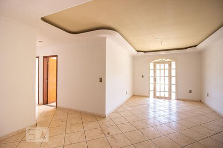 Sala de apartamento para alugar com 3 quartos, 120m² em Taguatinga Sul (taguatinga), Brasília