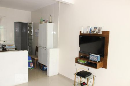 Sala de casa à venda com 2 quartos, 55m² em Vila Curuçá Velha, São Paulo