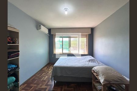 Quarto 2 de casa à venda com 5 quartos, 160m² em Niterói, Canoas