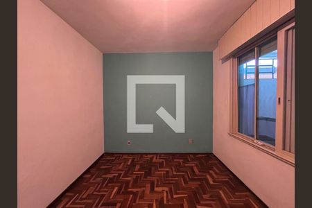 Quarto 1 de casa à venda com 5 quartos, 160m² em Niterói, Canoas