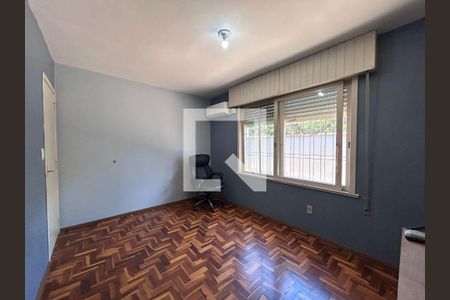 Sala de casa à venda com 5 quartos, 160m² em Niterói, Canoas