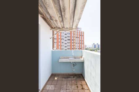 Sacada de apartamento para alugar com 1 quarto, 54m² em Sumarezinho, São Paulo