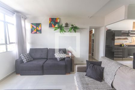 Sala de estar de apartamento à venda com 3 quartos, 94m² em Jardim das Quatro Marias, São Bernardo do Campo