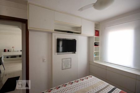 Quarto 1 de apartamento à venda com 3 quartos, 64m² em São Salvador, São Paulo