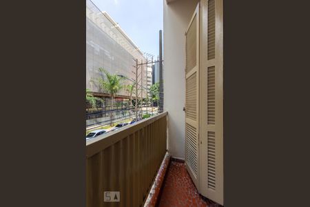 Varanda de kitnet/studio à venda com 1 quarto, 50m² em Santa Ifigênia, São Paulo