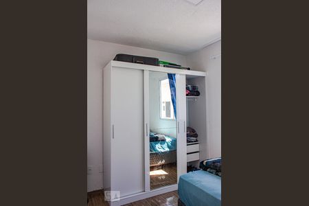 Quarto 1 - Armário de apartamento para alugar com 2 quartos, 46m² em Estância Velha, Canoas
