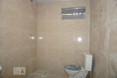 Banheiro de casa para alugar com 1 quarto, 60m² em Vila Robertina, São Paulo