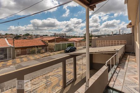 varanda de casa à venda com 3 quartos, 147m² em Jardim dos Oliveiras, Campinas