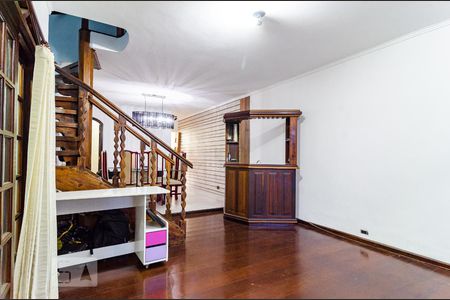 Sala de casa à venda com 3 quartos, 300m² em Vila Campestre, São Paulo