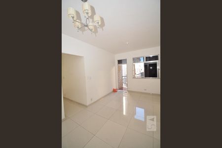 Sala de apartamento à venda com 3 quartos, 70m² em Irajá, Rio de Janeiro