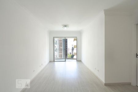 Sala de apartamento à venda com 3 quartos, 75m² em Moema, São Paulo