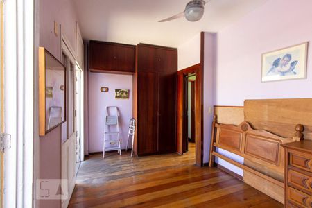 Apartamento à venda com 600m², 3 quartos e 1 vaga Apartamento à venda com 600m², 3 quartos e 1 vagaQuarto