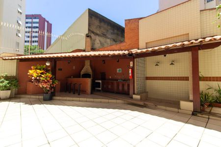 Apartamento à venda com 600m², 3 quartos e 1 vaga Apartamento à venda com 600m², 3 quartos e 1 vagaÁrea comum - Churrasqueira