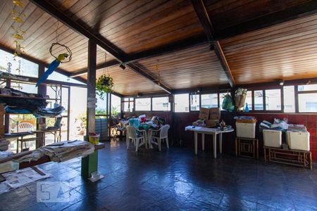 Apartamento à venda com 600m², 3 quartos e 1 vaga Apartamento à venda com 600m², 3 quartos e 1 vagaVaranda