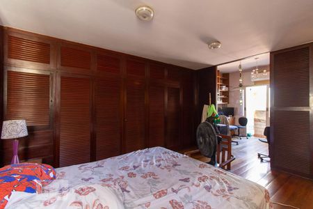 Apartamento à venda com 600m², 3 quartos e 1 vaga Apartamento à venda com 600m², 3 quartos e 1 vagaSuite 1