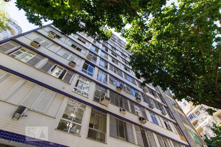 Apartamento à venda com 600m², 3 quartos e 1 vaga Apartamento à venda com 600m², 3 quartos e 1 vagaFachada