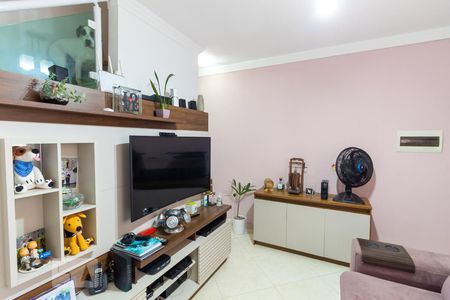 Sala de casa de condomínio à venda com 2 quartos, 72m² em Vila Araguaia, São Paulo